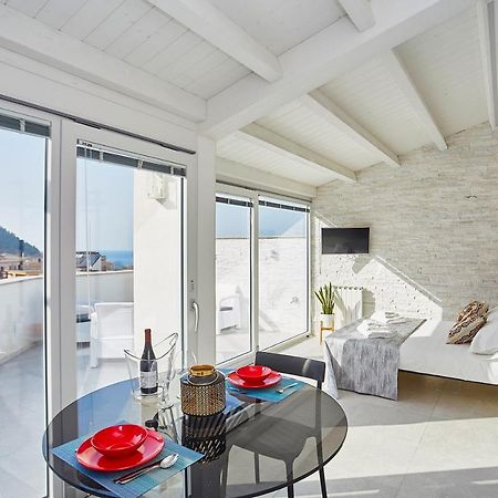 Porta Del Golfo Apartments & Suites Castellammare del Golfo Ngoại thất bức ảnh