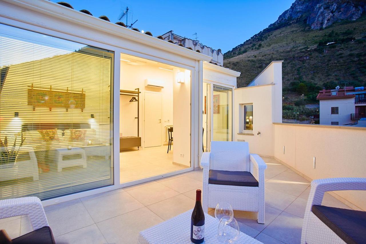 Porta Del Golfo Apartments & Suites Castellammare del Golfo Ngoại thất bức ảnh