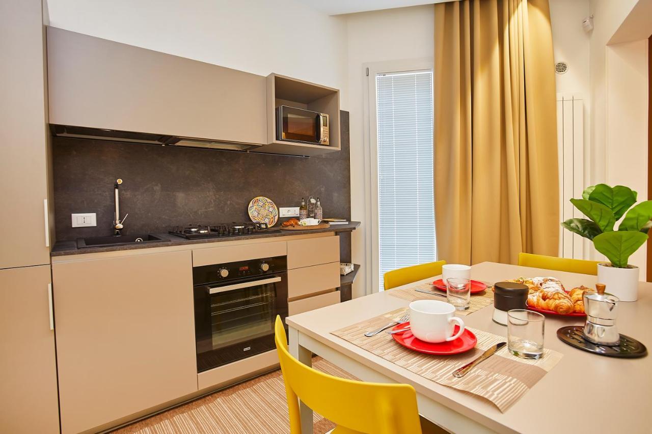 Porta Del Golfo Apartments & Suites Castellammare del Golfo Ngoại thất bức ảnh