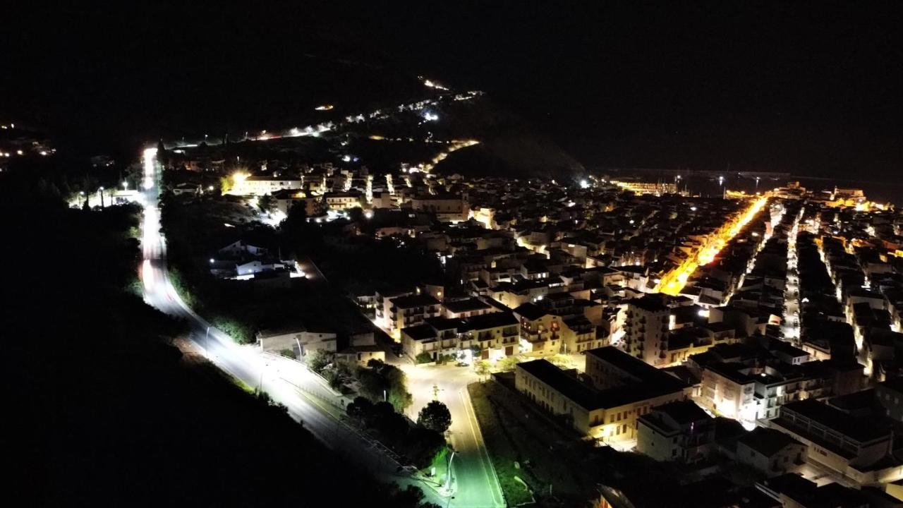Porta Del Golfo Apartments & Suites Castellammare del Golfo Ngoại thất bức ảnh