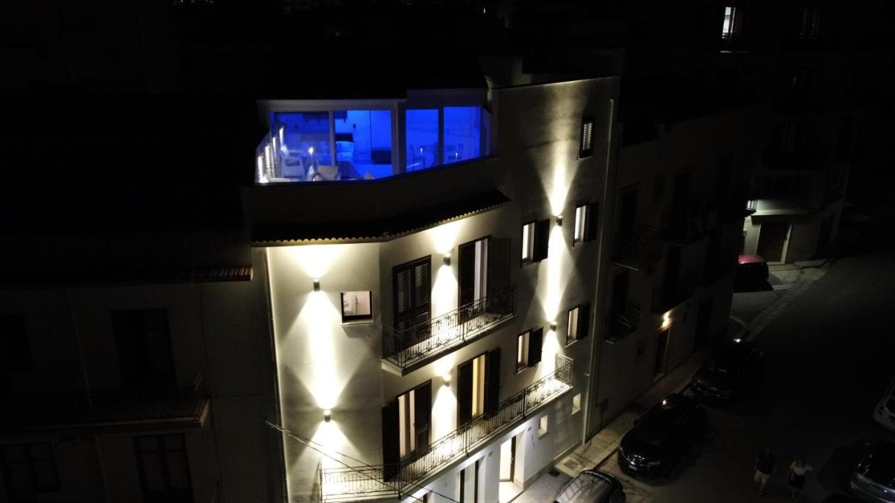 Porta Del Golfo Apartments & Suites Castellammare del Golfo Ngoại thất bức ảnh