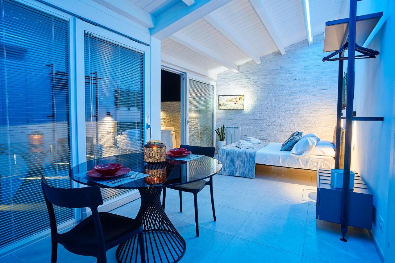 Porta Del Golfo Apartments & Suites Castellammare del Golfo Ngoại thất bức ảnh