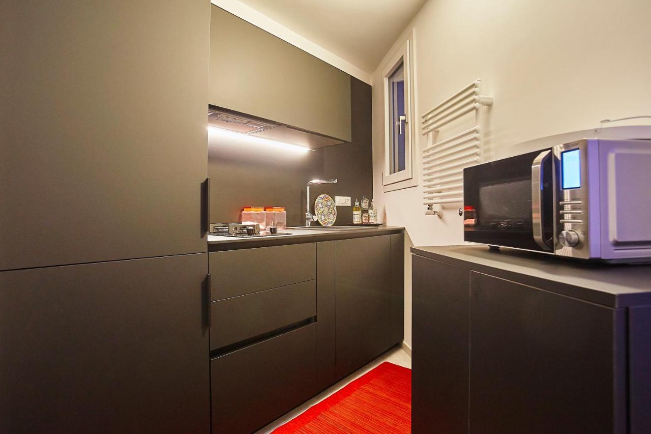 Porta Del Golfo Apartments & Suites Castellammare del Golfo Ngoại thất bức ảnh